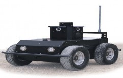 mobile surveillance robot / exterior  by Enova Robotics