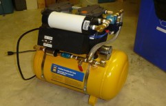 Vacuum Pump System by MediFlow Systems