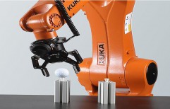 wireless robot controller / pack   by KUKA Roboter GmbH
