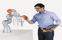 articulated robot / 7-axis / inspection / packaging      by KUKA Roboter GmbH