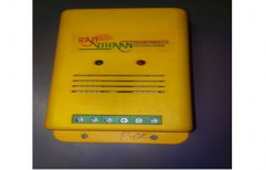 RAJIVIHAAN Solar Charge Controller - 12V 5A or 5Amp - DC Out by Rajivihaan Consultants Private Limited