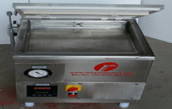 Table Top Vacuum Packaging Machine by Rema Engineers