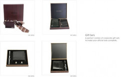 Satya Paul Gift Set In Wooden Box by Gift Well Gifting Co.