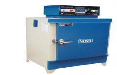 Hot Air Circulating Oven by Nova Instruments Private Limited