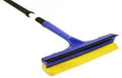 Cleaning Kits With Telescopic Handle by Clarity water Treatments