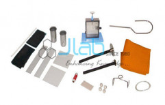 Electrostatic Kit by Jain Laboratory Instruments Private Limited
