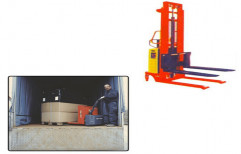 Hydraulic Pallet Truck for Transport Industries by Dhanasree Hydraulics & Equipments