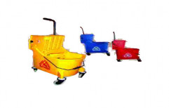 Partition Wringer Trolley by Bright Liquid Soap