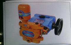 Three Piston Pressure Pump by Dev Krupa Industries