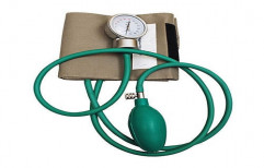 Manual Blood Pressure Machine by J P Medicare Solution