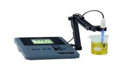 PH Meter by Loyal Instruments