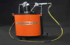 Pneumatic Grease Pumps by Schumak Equipment (India) Private Limited