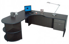 Commercial Computer Desks by Majesta Modulars Private Limited