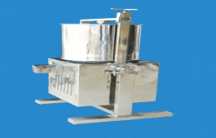 Commercial Tilting Grinder by Sujata Electricals