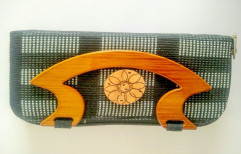 Fancy Jute Clutch by Paramshanti Infonet India Private Limited