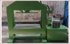 Hydraulic Press Machine by Paras Engineering Works