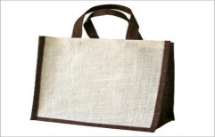 Jute Gift Bag by Flymax Exim