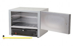 Lab Microwave Oven by Labline Stock Centre