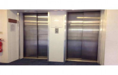 Passenger Door Lift by Star Engineering