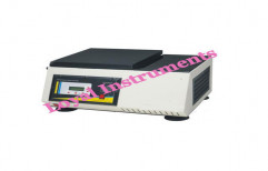 Refrigerated Universal Centrifuge Machine by Loyal Instruments