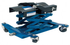 Floor Transmission Jack by Tech Fanatics Garage Equipments Private Limited