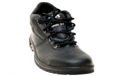 Tiger High Ankle Safety Shoes by Shreeji Instruments