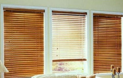 Living Room Window Blind by FL Interiors & Decors