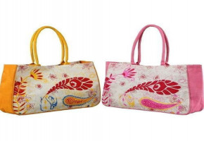 Fancy Jute Shopping Bag by Kharkia International