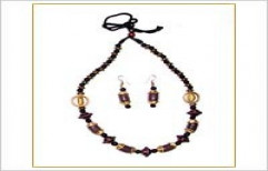 Beaded Necklace & Earrings by SRP Handicrafts