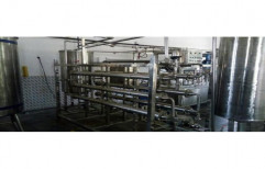 Water Filling Machine by U.G. Bottling Systems