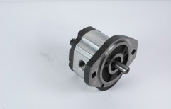 Industrial Hydraulic Gear Pump by Eteco Trading Co.
