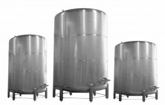 Stainless Steel Storage Tanks by Triumph Boilers Pvt. Ltd.