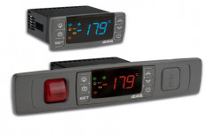 Dixell Temperature Indicator by Kahan Controls