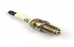 692051 Spark Plug For Briggs &amp; Stratton 122Q02 by Lawncare Equipment