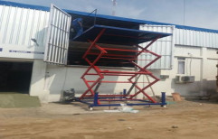 Vehicle Loading & Unloading Lift by Maruti Auto Equipment India Private Limited