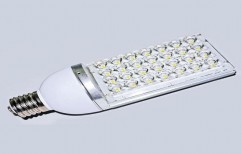 DC LED Lamp by Sunshine Solar