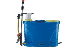 Knapsack Manual Sprayer by Mega Crop Traders