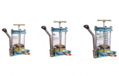 Manual Grease Pump by Cendrop Multilub System Private Limited