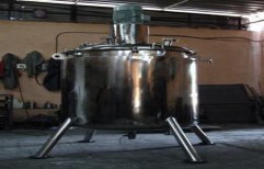 Tank Mounted Mixer by Noble Procetech Engineers