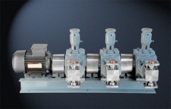 Triple Headed Dosing Pumps by Minimax Pumps Private Limited