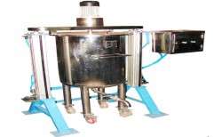 Pneumatic Operated Electrically Driven Mixer by Noble Procetech Engineers