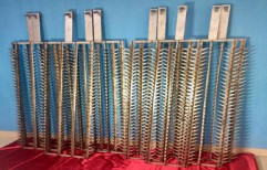 Titanium Fishbone Hangers by Uniforce Engineers