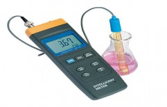 TDS Meter by Ultra Watech Systems