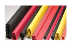Polymer Safety Edges by Kelvin Trade