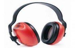 Ear Muff by Unirich Safety Solutions Private Limited