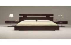 Decorative Wooden Double Bed by Shri Vishwakarma Sales Corporation