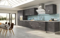Multiwood Kitchen by Varna Glass & Plywood Trading Private Limited