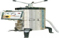 Vertical Autoclave by Chandra Scientific Industries