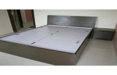 Wooden Double Bed by Shubham Furniture & Aluminium