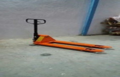 Hydraulic Hand Pallet Truck Capacity 2.5 Ton by Star Industries